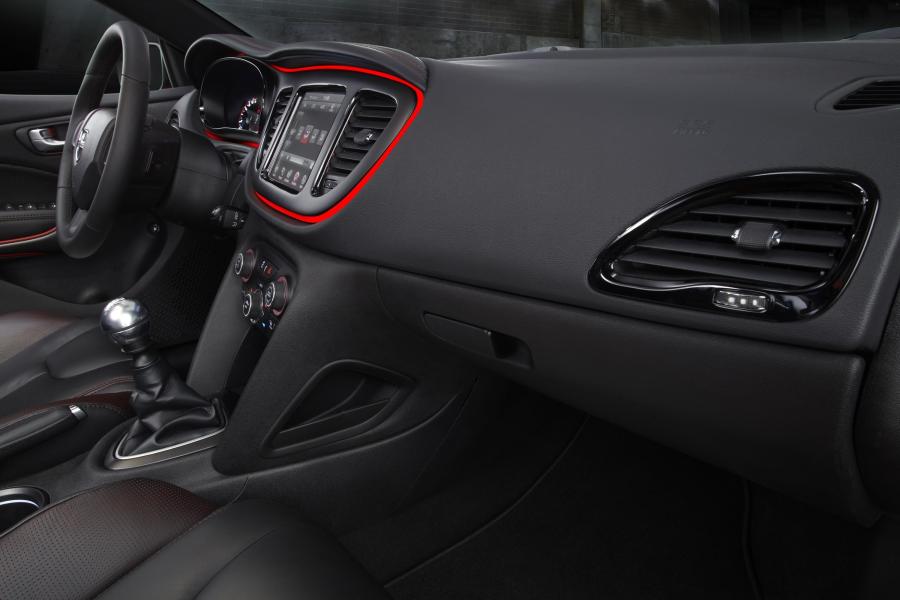  Dodge Dart 2012 года  (фото 19 из 145)
